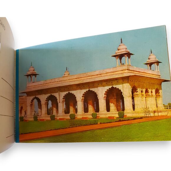 VTG Delhi India in Pictures Postcard Book Folder 20 Cards Mid-Century Souvenir - Picture 7 of 9